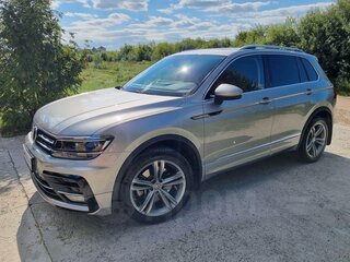 2019 Volkswagen Tiguan II, серебристый, 3850000 рублей, вид 1