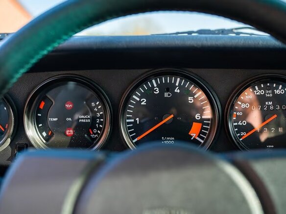 1984 Porsche 911 Carrera II (911, 930), белый, 14000000 рублей - вид 10