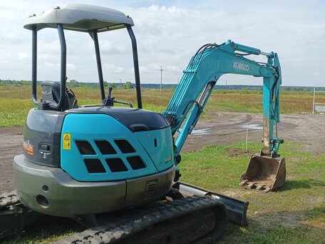 2016 Kobelco SK 30, зелёный, 1900000 рублей, вид 1