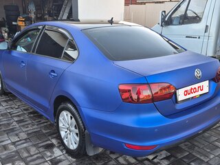 2013 Volkswagen Jetta VI, серебристый, 660000 рублей, вид 4