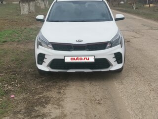 2021 Kia Rio X IV Рестайлинг, белый, 1700000 рублей, вид 2