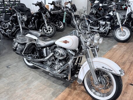 2007 Harley-Davidson Heritage, белый, 999000 рублей, вид 1