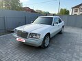 1994 Mercedes-Benz E-Класс 220 I (W124), белый, 1700000 рублей