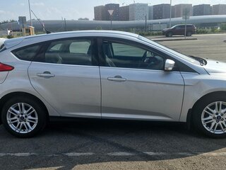 2015 Ford Focus III, серебристый, 1000000 рублей, вид 4