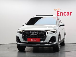 2024 Audi Q7 55 TFSI II (4M) Рестайлинг 2, белый, 10720000 рублей, вид 1