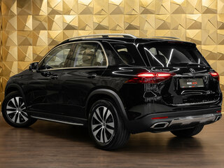 2026 Mercedes-Benz GLE 350 II (V167) Рестайлинг, чёрный, 11500000 рублей, вид 2