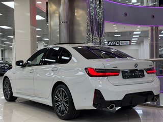2025 BMW 3 серии 320i xDrive VII (G2x) Рестайлинг 2, белый, 6495000 рублей, вид 3