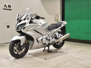2016 Yamaha FJR1300, серебристый, 966000 рублей, вид 4