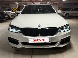 2019 BMW 5 серии 530i VII (G30/G31/G38), белый, 3150000 рублей, вид 2