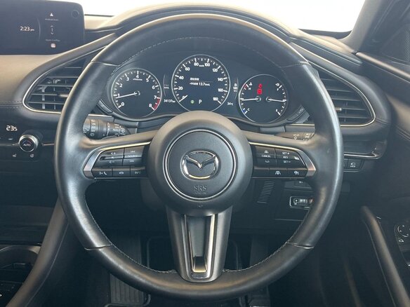 2022 Mazda 3 IV (BP), бежевый, 1163000 рублей - вид 6