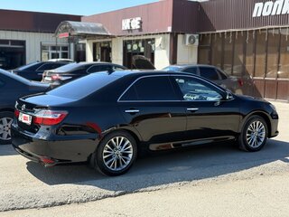 2017 Toyota Camry VII (XV50) Рестайлинг, чёрный, 2190000 рублей, вид 2