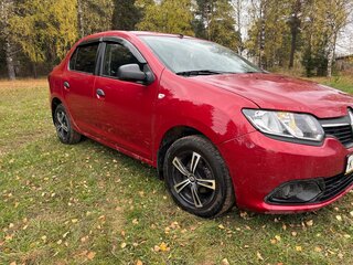 2014 Renault Logan II, красный, 800000 рублей, вид 3