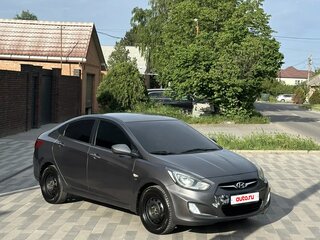 2011 Hyundai Solaris I, серый, 668666 рублей, вид 3