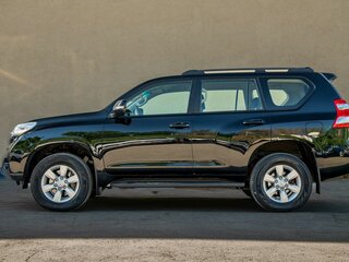 2015 Toyota Land Cruiser Prado 150 Series Рестайлинг 1, чёрный, 2999000 рублей, вид 5
