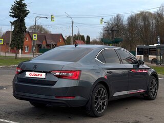 2018 Skoda Superb III, серый, 1670000 рублей, вид 4