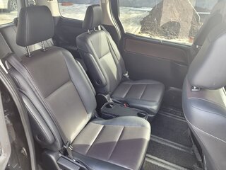 2015 Toyota Esquire I, чёрный, 1400000 рублей, вид 2