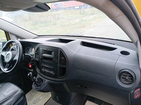2015 Mercedes-Benz Vito, жёлтый, 1830000 рублей, вид 5