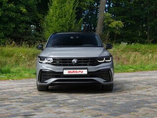 2021 Volkswagen Tiguan II Рестайлинг, белый, 3800000 рублей, вид 2
