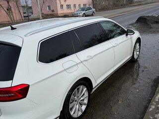 2016 Volkswagen Passat B8, белый, 1780000 рублей, вид 2