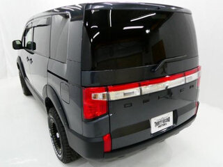 2023 Mitsubishi Delica D:5 I Рестайлинг, серый, 1790000 рублей, вид 4