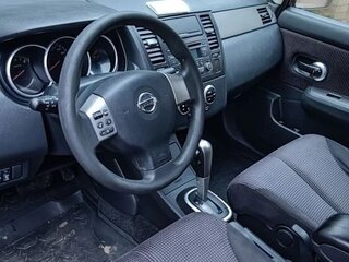 2013 Nissan Tiida I Рестайлинг, коричневый, 547000 рублей, вид 5