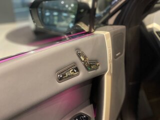 2021 BMW iX xDrive40 I (I20), чёрный, 8000000 рублей, вид 5