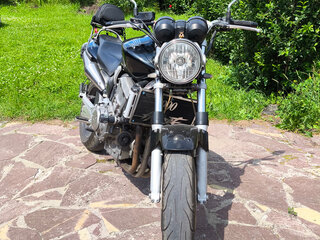 Honda CB 900F Hornet
