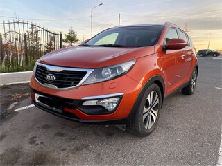 2013 Kia Sportage III, оранжевый, 1300000 рублей, вид 1