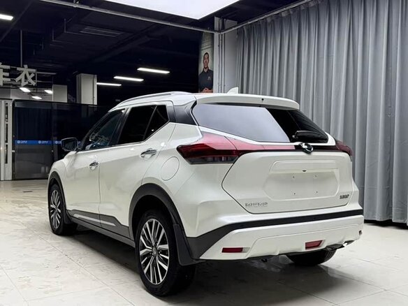 2023 Nissan Kicks I Рестайлинг, белый, 1120000 рублей - вид 3