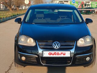 2010 Volkswagen Jetta V, чёрный, 575000 рублей, вид 2