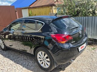 2011 Opel Astra J, чёрный, 650000 рублей, вид 1