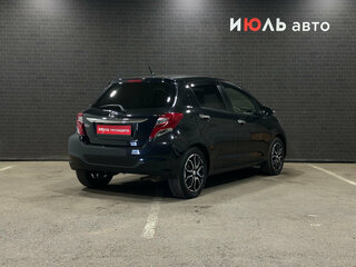 2016 Toyota Vitz III (XP130) Рестайлинг, чёрный, 879000 рублей, вид 5