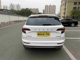 2022 Skoda Karoq DSG7 I, белый, 1570999 рублей, вид 5