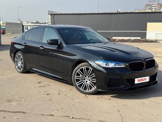 2018 BMW 5 серии 530i xDrive VII (G30/G31/G38), чёрный, 3800000 рублей, вид 4