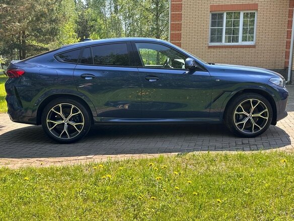 2021 BMW X6 30d III (G06), синий, 10850000 рублей - вид 7