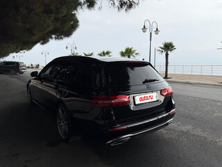 2020 Mercedes-Benz E-Класс 200 d V (W213, S213, C238) Рестайлинг, чёрный, 3500000 рублей, вид 5