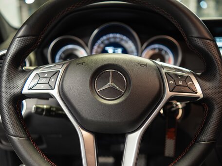 2012 Mercedes-Benz C-Класс 180 III (W204) Рестайлинг, белый, 1670000 рублей, вид 4