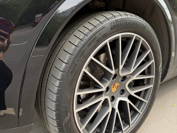 2020 Porsche Cayenne Coupé III, чёрный, 8500000 рублей - вид 10