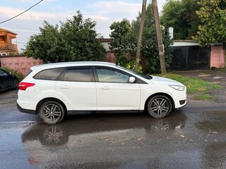 2018 Ford Focus III Рестайлинг, белый, 480000 рублей, вид 4