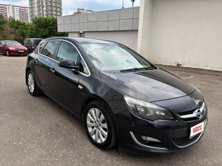 2013 Opel Astra J Рестайлинг, чёрный, 900000 рублей, вид 2