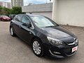 2013 Opel Astra J Рестайлинг, чёрный, 900000 рублей - вид 1