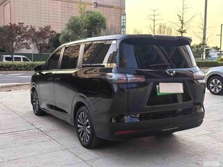 2026 Wuling Starlight 730, чёрный, 2400000 рублей, вид 4
