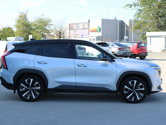 2024 Geely Atlas II, серебристый, 2730000 рублей - вид 3