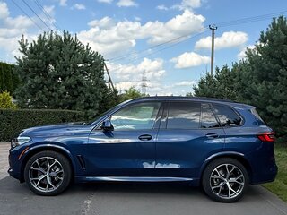 2023 BMW X5 40i IV (G05/G18), синий, 5590000 рублей, вид 4