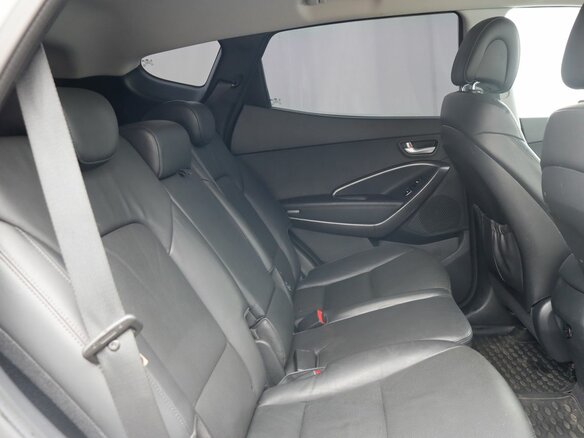 2015 Hyundai Santa Fe III Рестайлинг, серебристый, 2415000 рублей - вид 20
