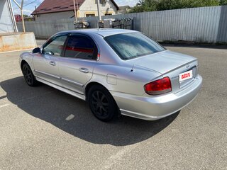 2007 Hyundai Sonata ТагАЗ IV (EF) Рестайлинг, серебристый, 345000 рублей, вид 5