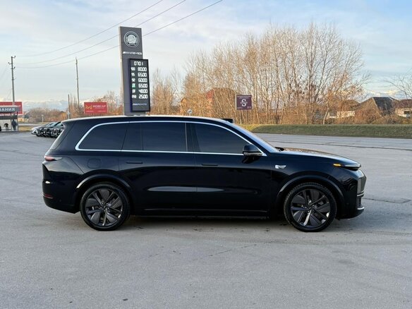 2024 Li Auto (Lixiang) L9 44.5 kWh I, чёрный - вид 1