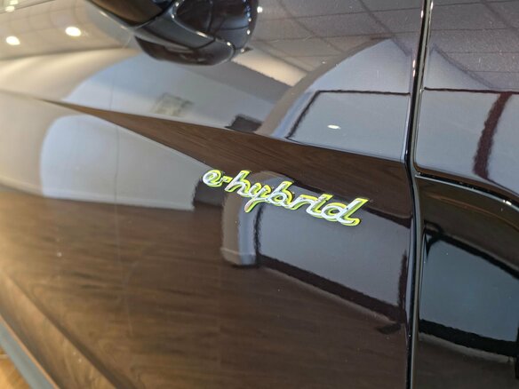 2021 Porsche Panamera 4S E-Hybrid II Рестайлинг, фиолетовый, 9900000 рублей - вид 7