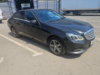 2014 Mercedes-Benz E-Класс 200 IV (W212, S212, C207) Рестайлинг, чёрный, 1800000 рублей, вид 1