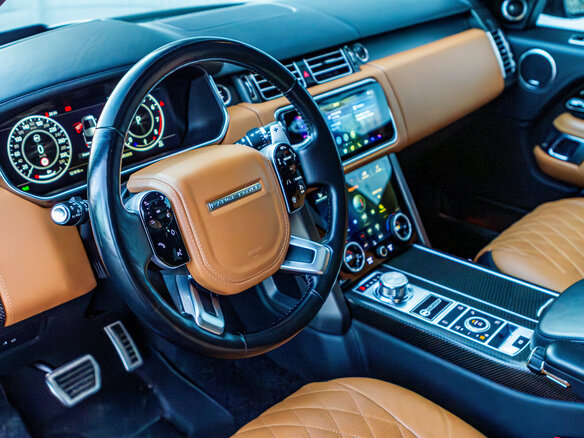 2021 Land Rover Range Rover IV Рестайлинг, серый, 7500000 рублей - вид 15